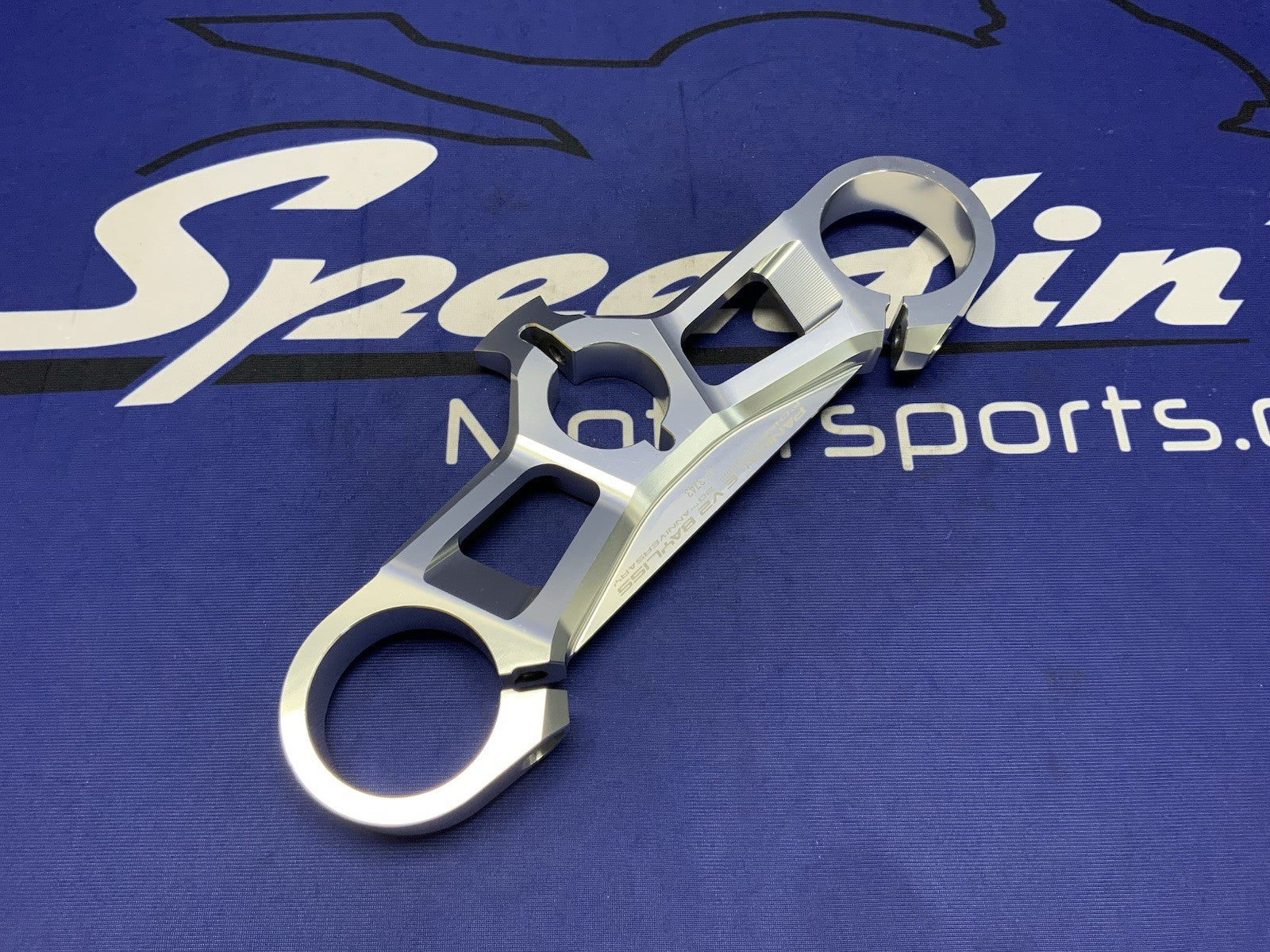 Ducati Steering Head Top Triple Tree Panigale V2 Bayliss 2022-24 OE 34111872AA-1