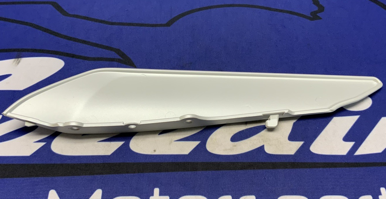 Ducati Passenger Seat Cover (Arctic White Silk) Panigale 959 16-19 OEM 97180331A