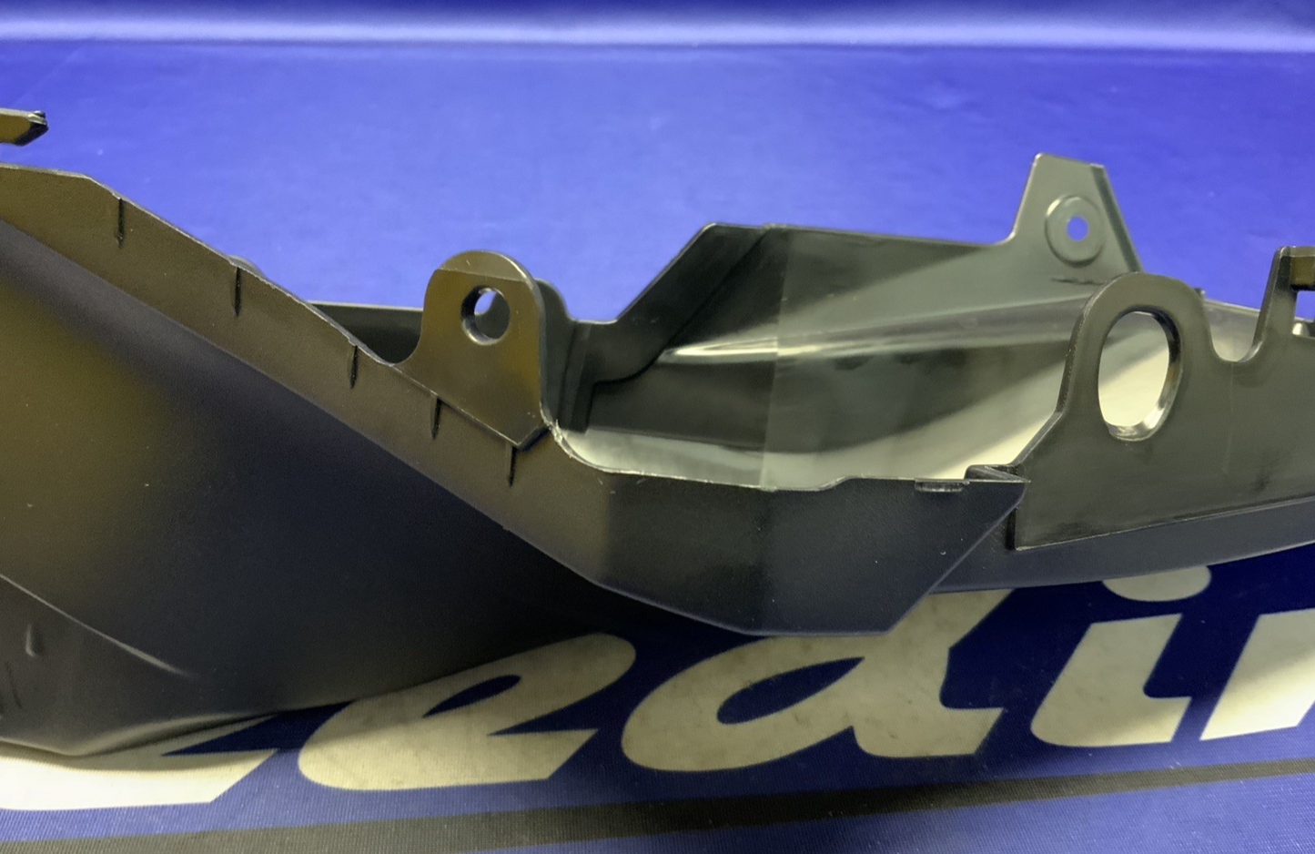 Yamaha Left Tail Inner Fairing YZF-R7 2022-2025 OEM BEB-21731-00-00
