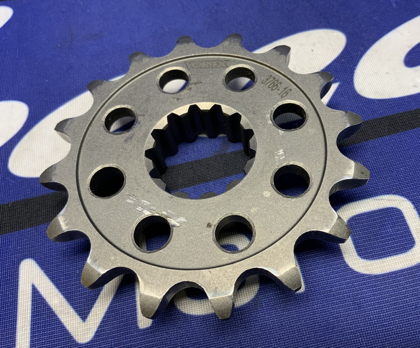 Vortex Racing Steel Front 520 16T 3766-16