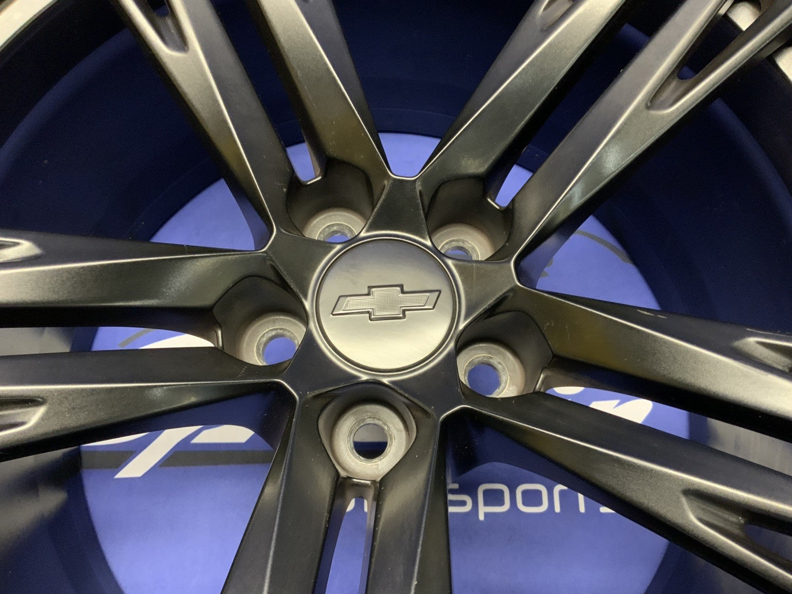Chevrolet Front Camaro Wheel ZL1 1LE 2016-2024 OEM 84328495