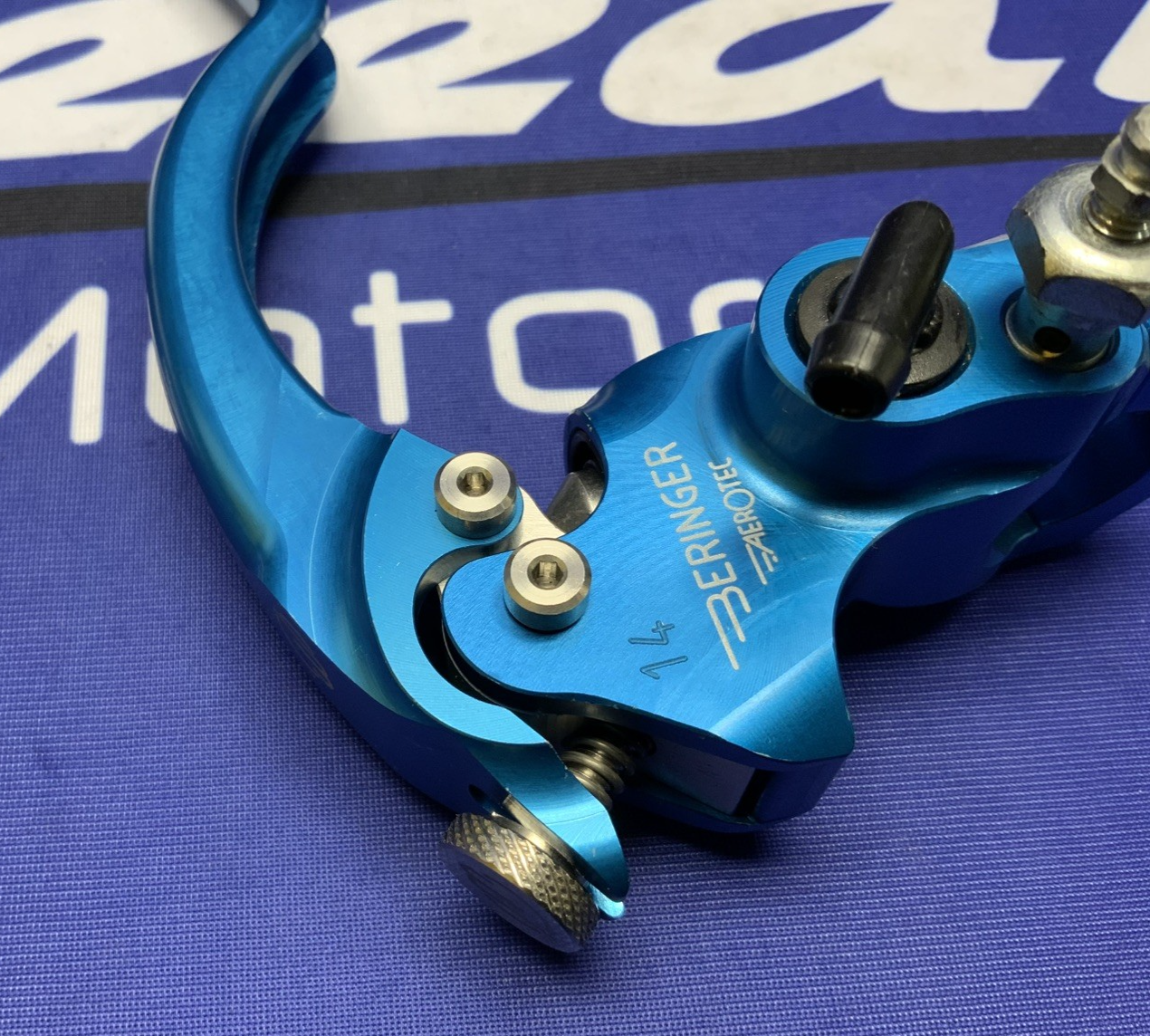Beringer BR Series Brake Master Cylinder 14.5mm (Blue) BRO10-2