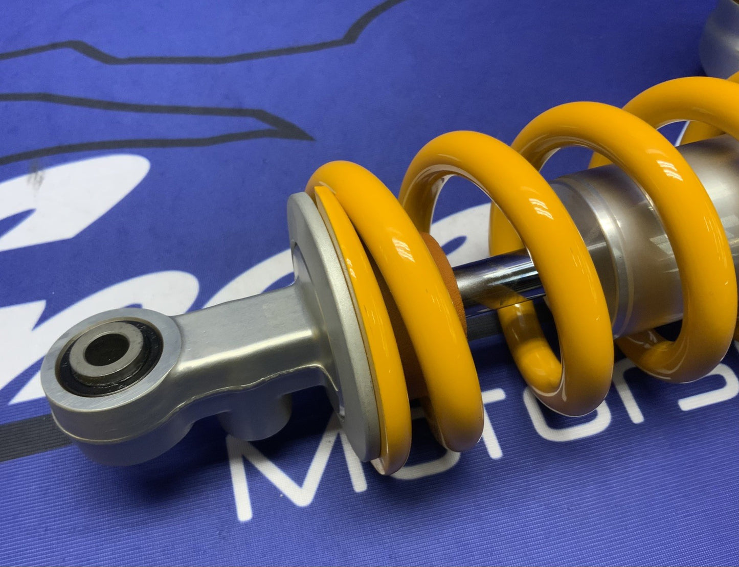 Triumph Ohlin's Rear Shock Assembly Street Triple 765 RS 2025 OEM TR9120F2E45-2