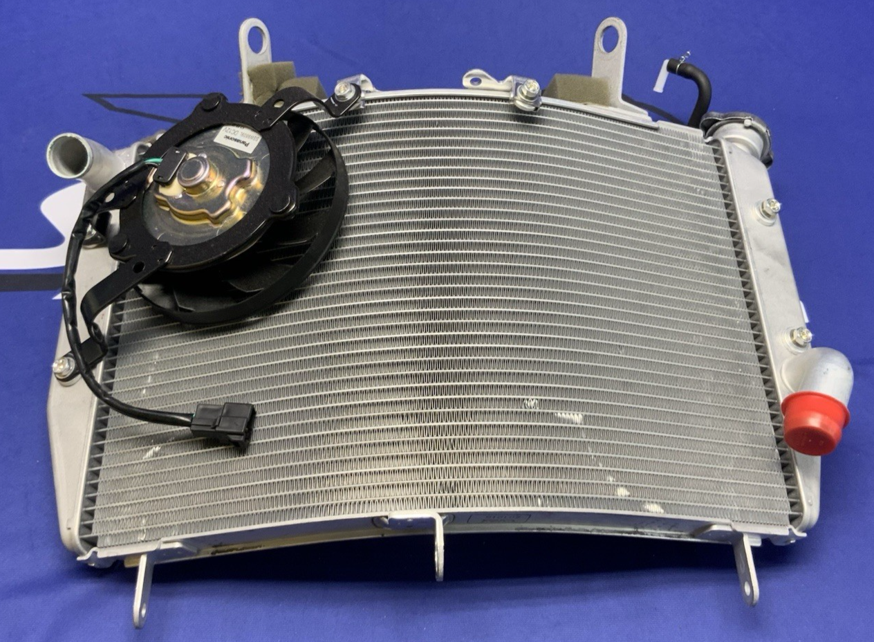 Yamaha Radiator Assembly W/ One Fan YZF-R6 2017-2020 OEM BN6-12461-00-00-1