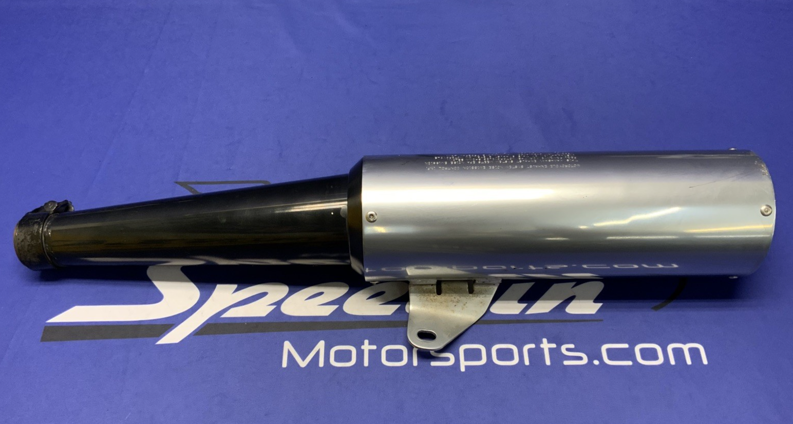 Kawasaki Right Muffler GPZ1000RX 1986-1987 OEM 18002-1693
