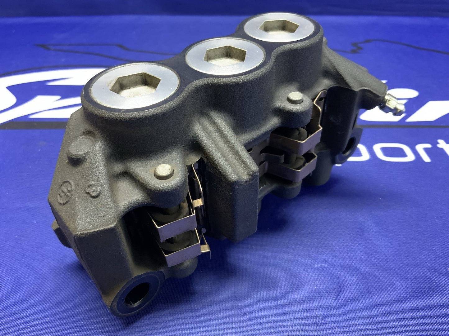 Yamaha Right Front Brake Caliper YZF-R1 2007-2014 OEM 4C8-2580U-10-00