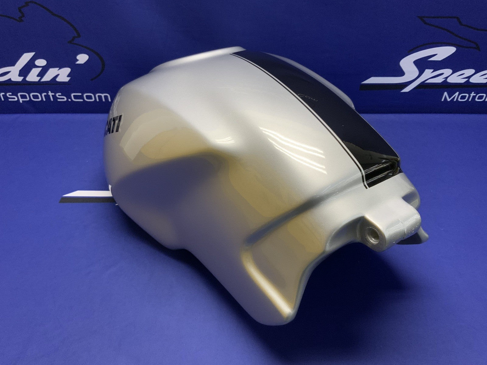 Ducati Fuel Tank Assembly Grey/Black Monster S2R 1000 2006-2007 OEM 58610441CZ