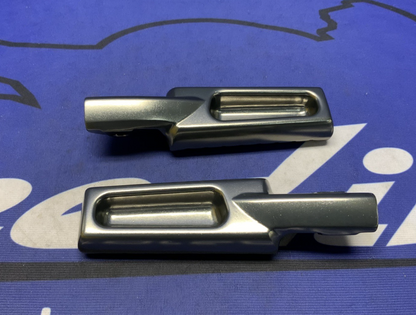 Triumph Passenger Foot Rest Pegs Bonneville T120 2016-2020 OEM A9770148