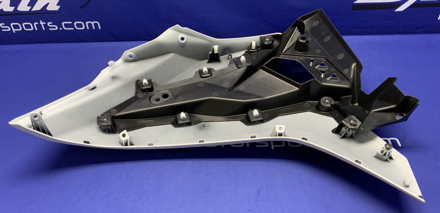 Suzuki Right Upper Fairing (Pearl Tech White) GSX-8R 2026 OEM 94470-25L10-QU2