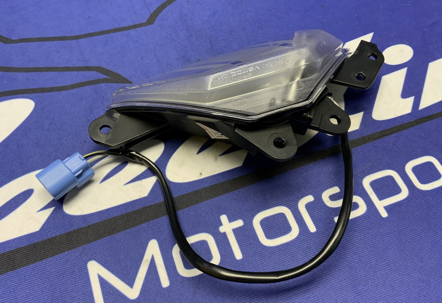 Kawasaki Right Front Turn Signal ZX-6R 2024-2026 OEM 23040-0160
