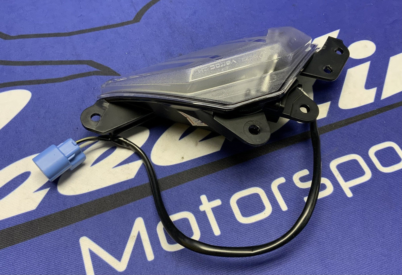 Kawasaki Right Front Turn Signal ZX-6R 2024-2026 OEM 23040-0160