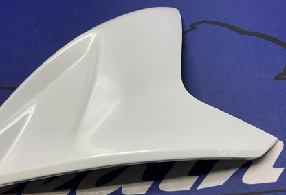 Suzuki Left White Fuel Tank Cover GSXR 600/750 2017-25 OEM 44280-14J80-YUH