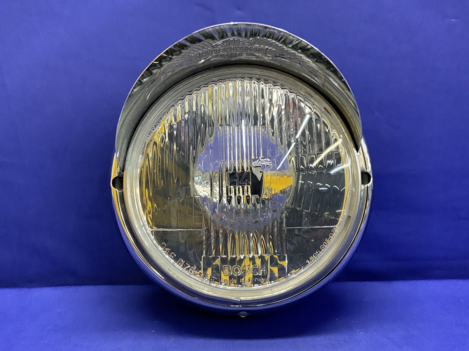 Harley Davison Headlamp Assembly FLHT Electra Glide 1999-2006 OEM 67001-08