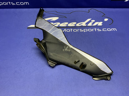 Yamaha Right Lower Fairing (Raven Black) YZF-R6 2017-2026 OEM BN6-28395-00-P1-3