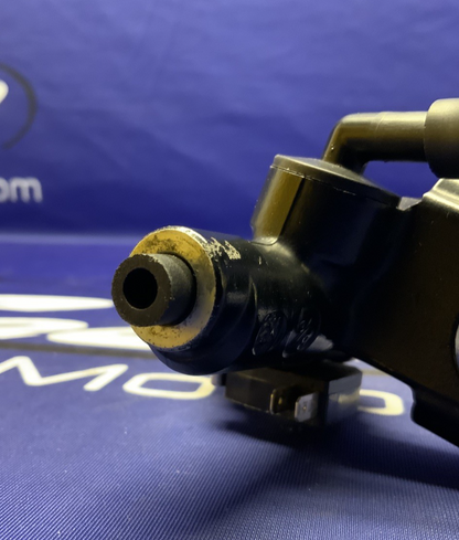 Suzuki Front Master Cylinder Assembly GSXR 600 1997-2000 OEM 59600-17C00