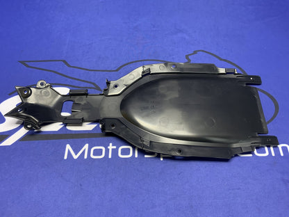 Yamaha Rear Fender Cover YZF-R9 2025-2026 OEM BKN-21651-00-00