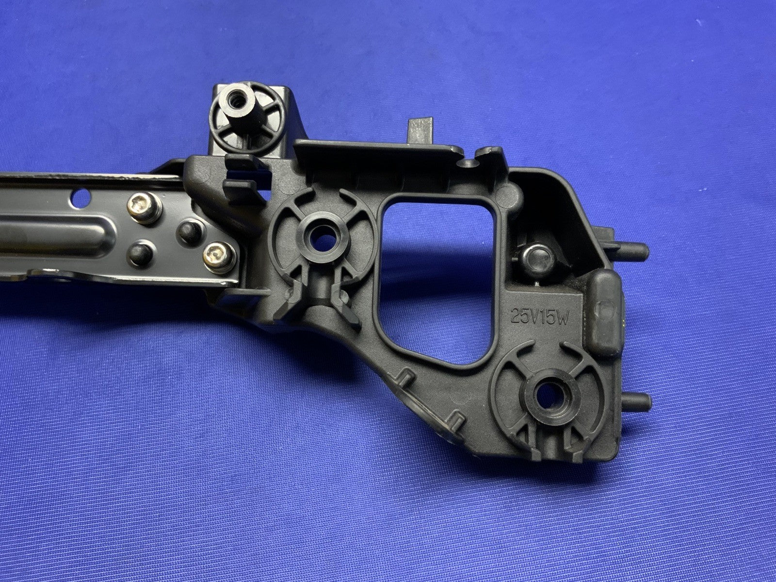 Yamaha Headlight Bracket YZF-R6 Race 2023-2026 OEM BN6-84300-10-00