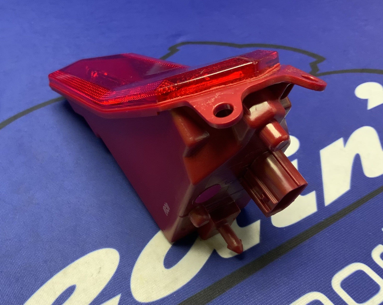 Yamaha Rear Tail Light Assembly YZF-R6 2017-2026 OEM 2CR-84710-01-00-2