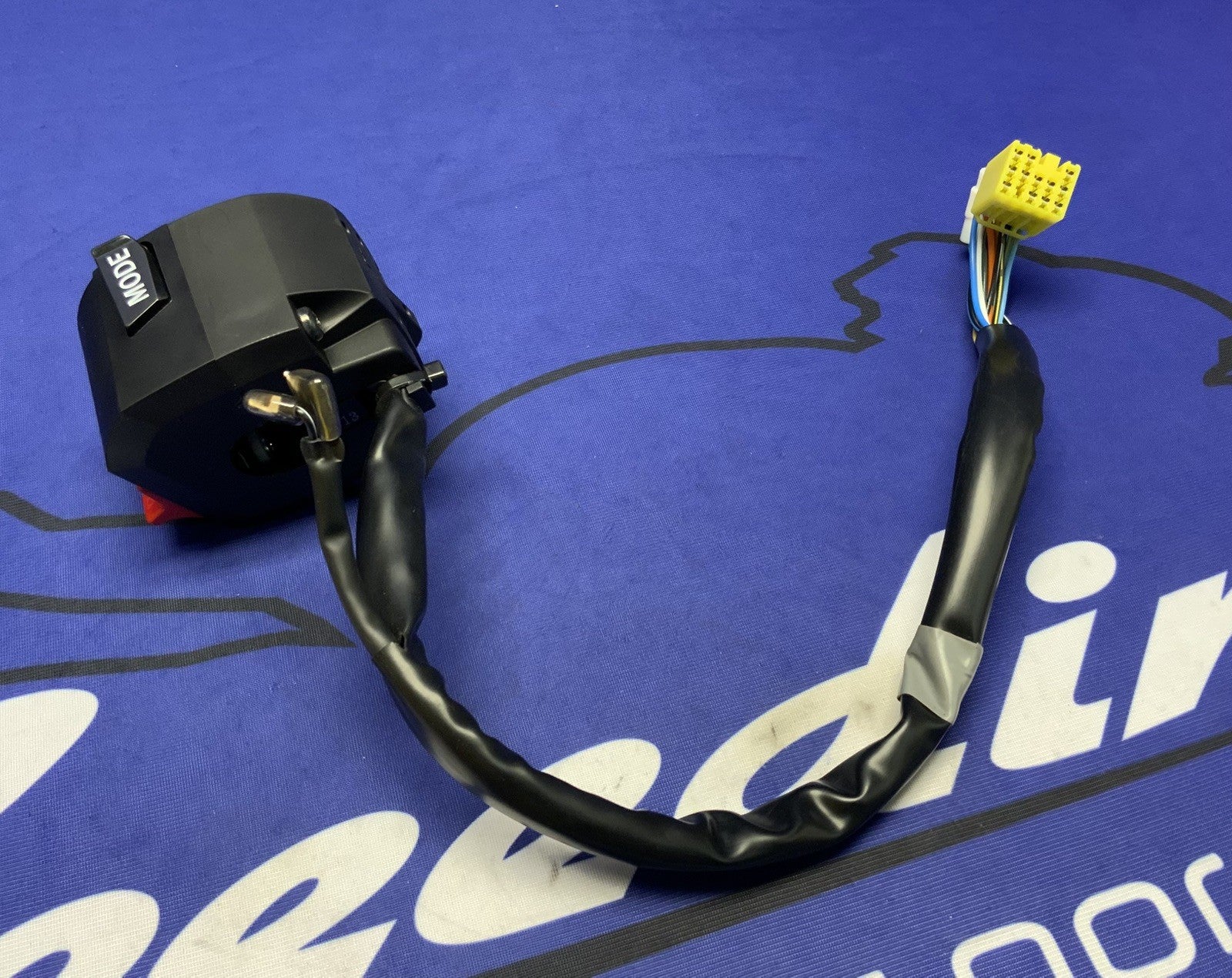 Suzuki Left Handlebar Switch Assembly GSXR 600/750 2011-2026 OEM 37400-14J00-1