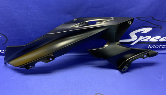 Yamaha Left Upper Fairing (Raven Black) YZF-R6 2017-2026 OEM BN6-2117V-00-P1-2