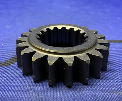 Suzuki 2ND Drive Gear GSXR 600 2011-2025 OEM 24221-14J00