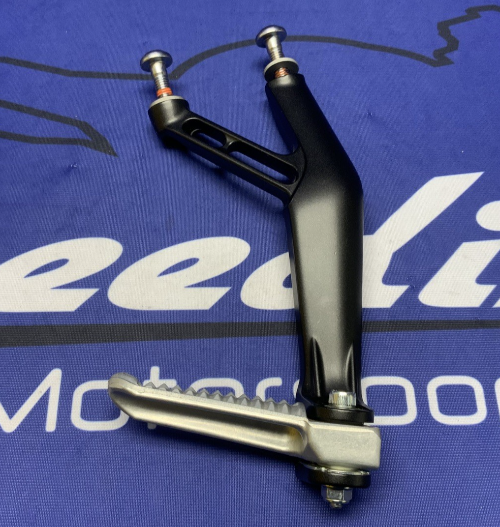 Yamaha Right Passenger Foot Rest YZF-R6 2017-2024 OEM 2CR-2742L-01-00