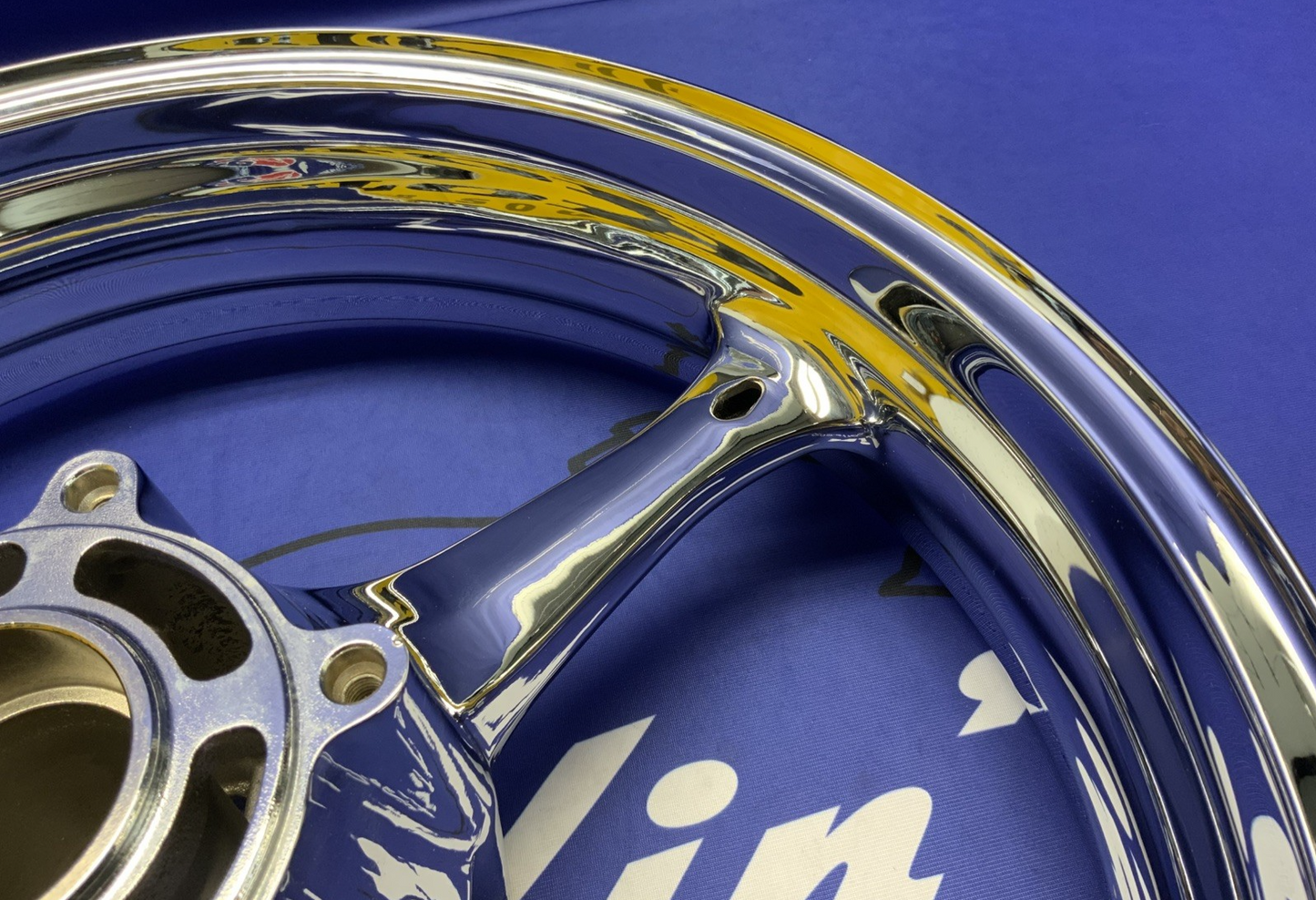 Suzuki Front & Rear Wheel (Chrome) GSX-R 1000 2005-2008 OEM CRRM-GSXR1K05