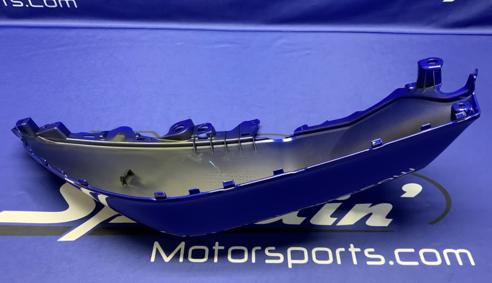Yamaha Right Tank Fairing (Blue) YZF-R7 2022-2025 OEM BEB-24139-00-P0