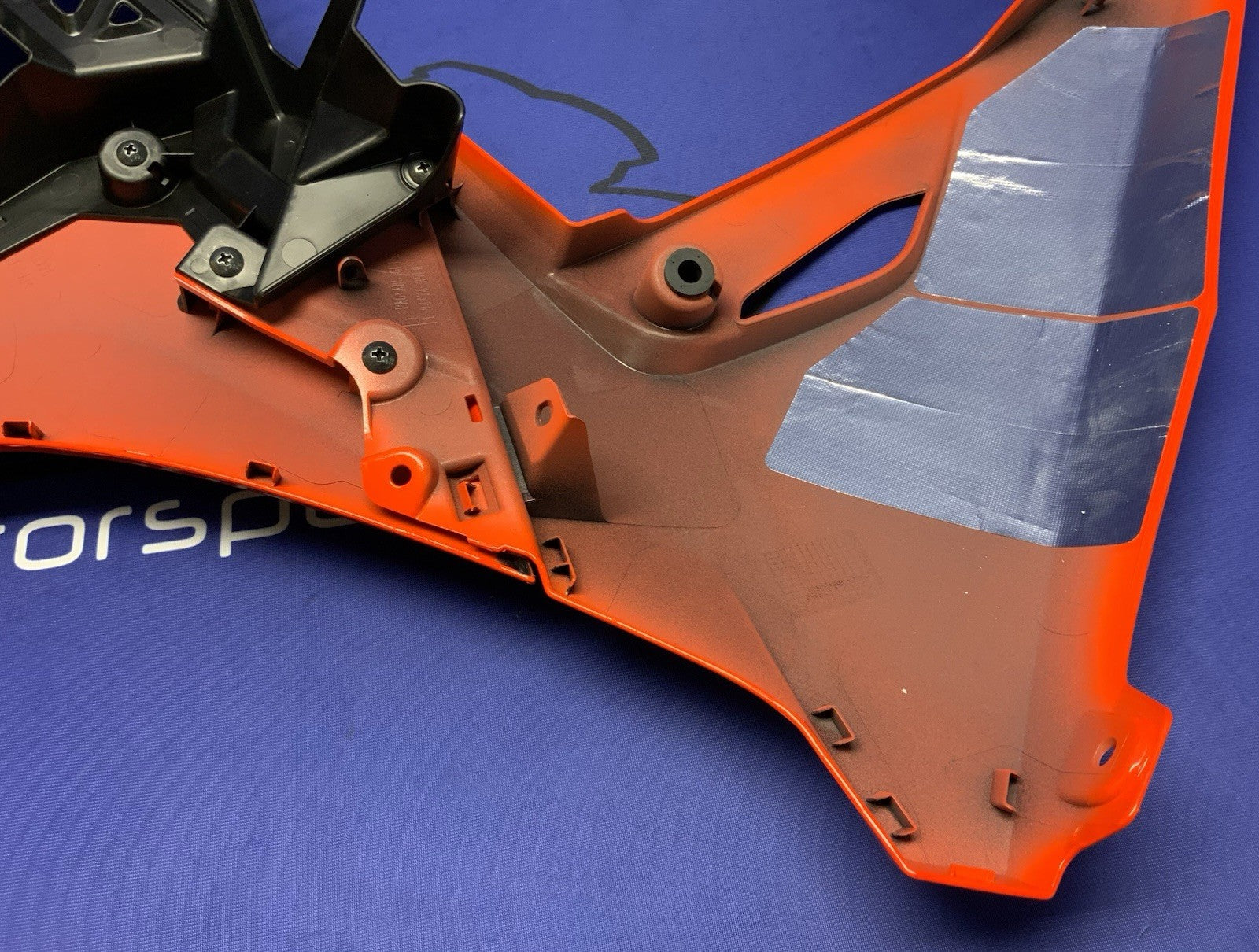 Suzuki Right Complete Fairing (Orange) GSX-8R 2023-2026 OEM 94470-25L10-QRE