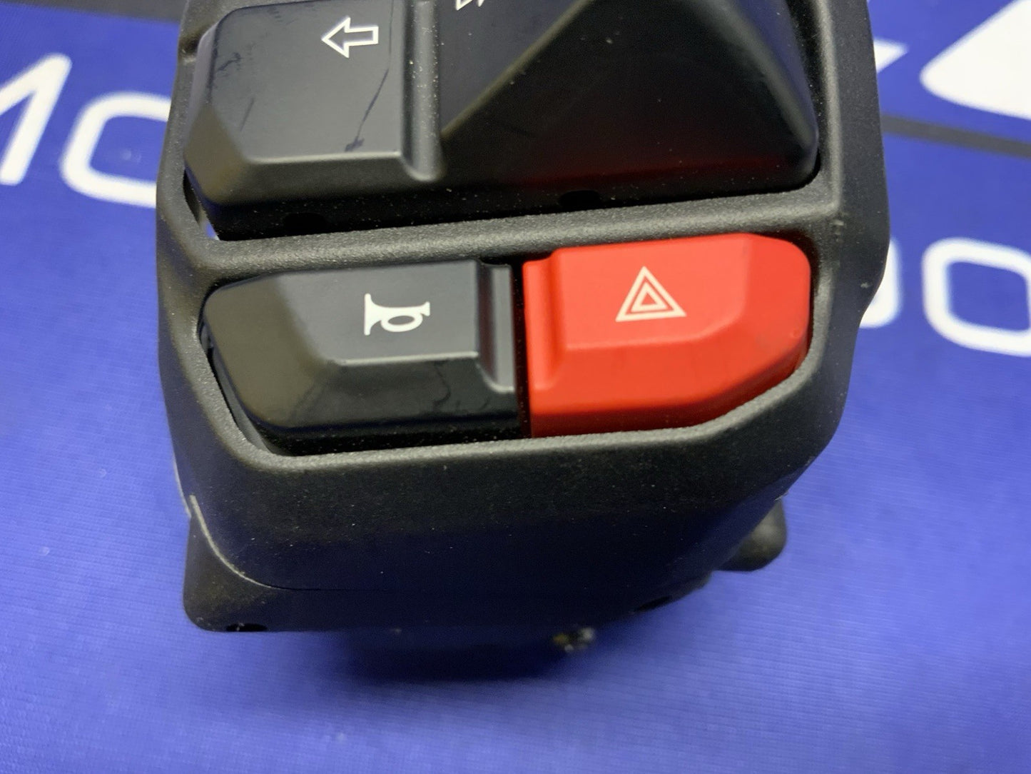 Yamaha Left Handlebar Switch YZF-R9 2025 OEM BRN-8291L-00-00