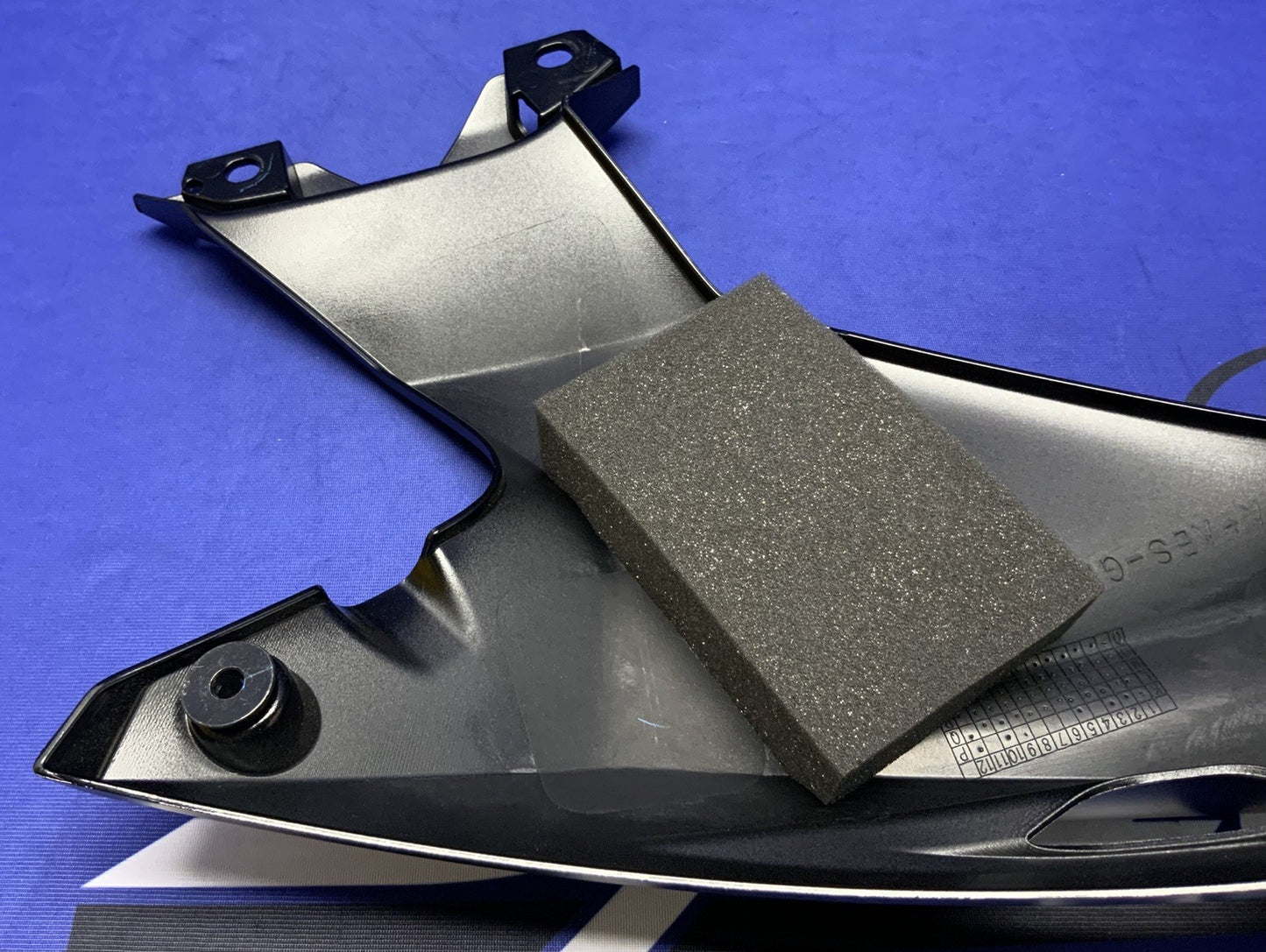 Yamaha Right Upper Fairing (Raven Black) YZF-R6 2017-2026 OEM BN6-2117W-00-P1-3