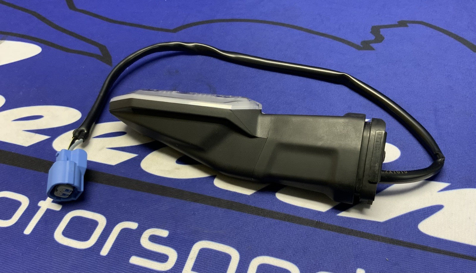 Kawasaki Right Rear Turn Signal ZX4R/RR 2023-2026 OEM 23037-0550-2