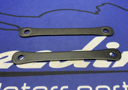 Triumph Rear Suspension Link Set Street Triple RS 765 2023-2026 OEM T2057973