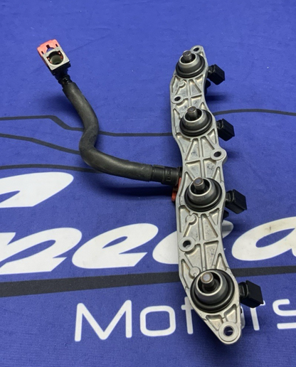 Kawasaki Complete Upper Fuel Rail ZX-6R 2009-2012 OEM 59071-0062-1