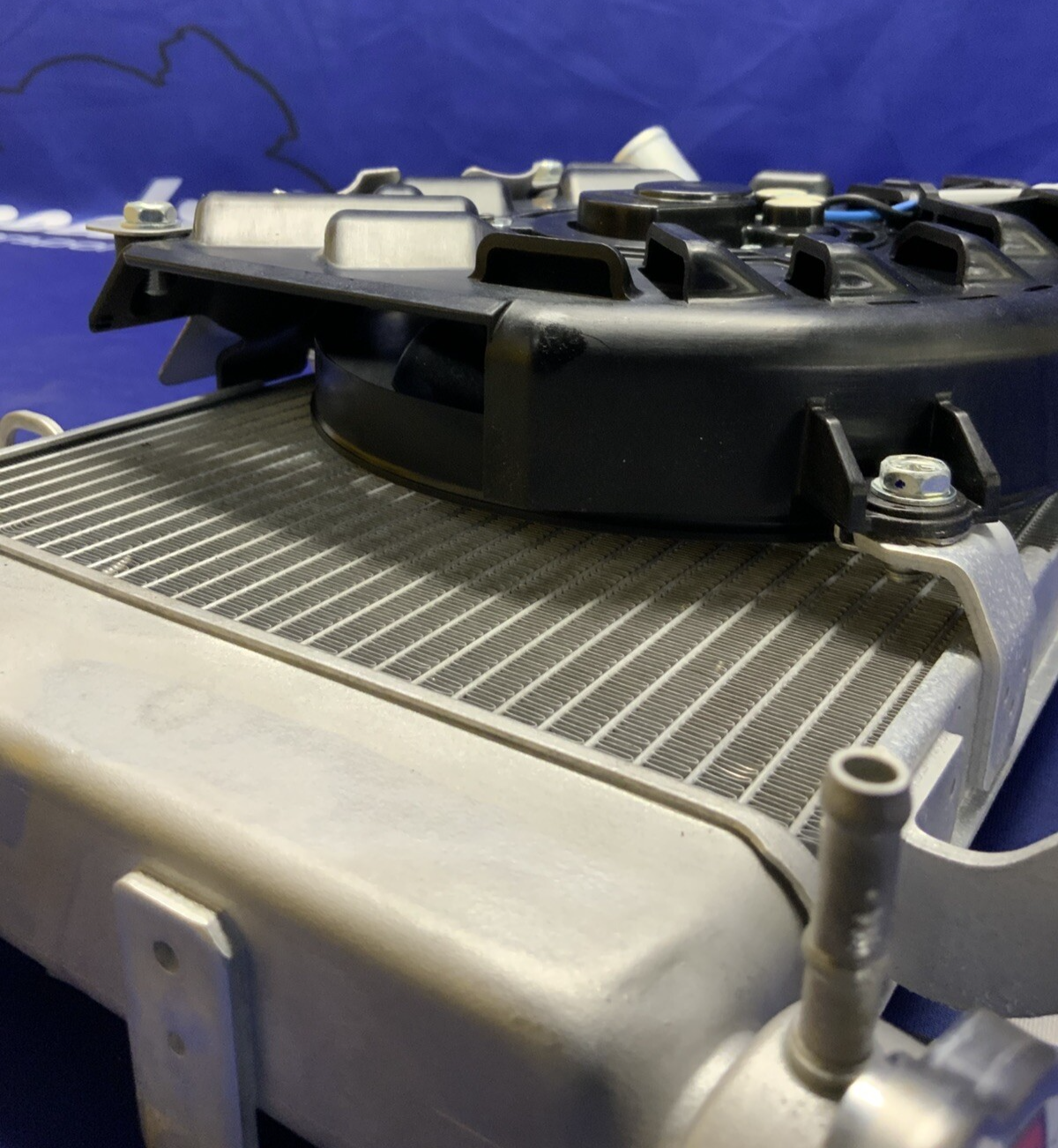 Suzuki Radiator Assembly (Gray) W/ Fan GSX-8R/S 2024-2025 OEM 17700-25L10