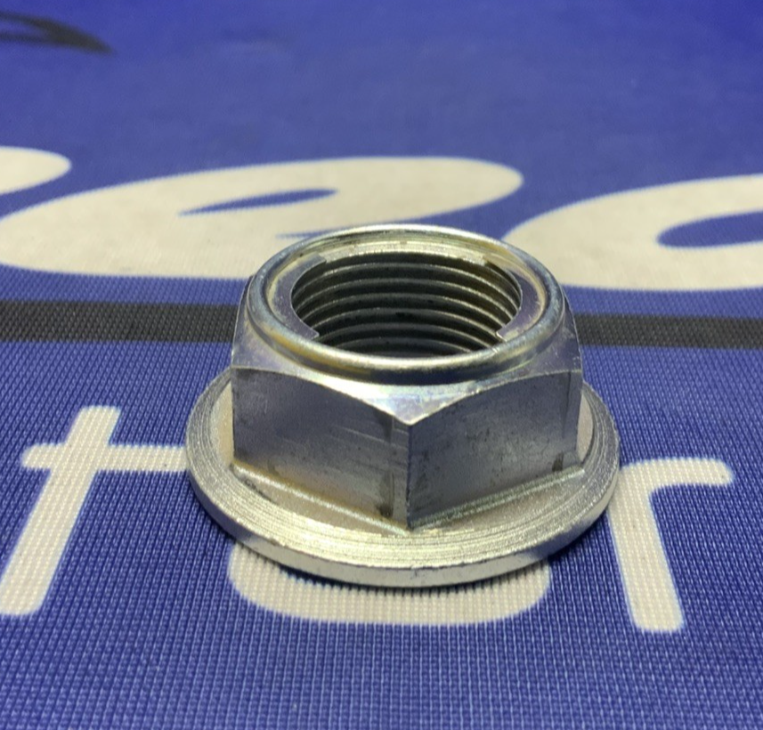 Suzuki Shock Absorber Bracket GSXR 600/750 2001-2008 OEM 62993-35F00