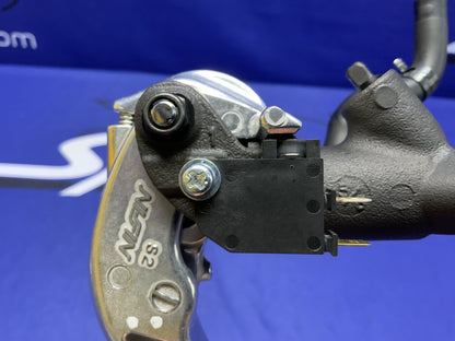 Yamaha Front Brake Master Cylinder Assembly YZF-R1 2015-2024 OEM 2CR-2580A-00-00