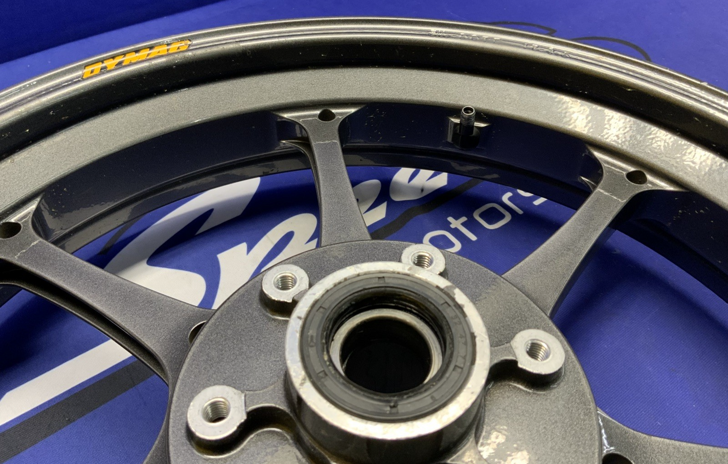 Dymag Front Wheel (Gloss Gun Metal Grey) M1000RR 2020-2022 30012813-1