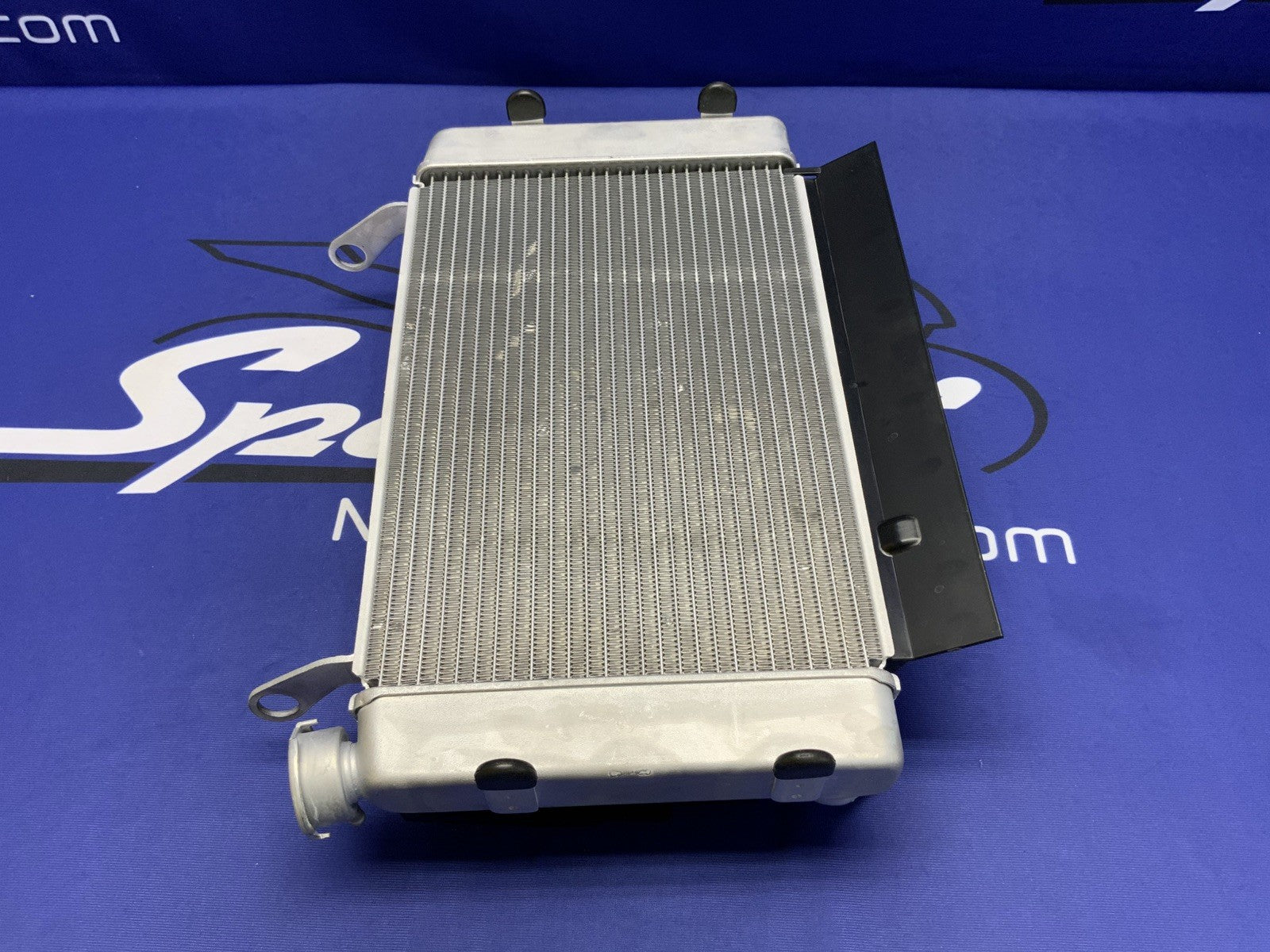 Suzuki Radiator Assembly W/Fan GSX-8R 2023-2026 OEM 17700-25L10-3