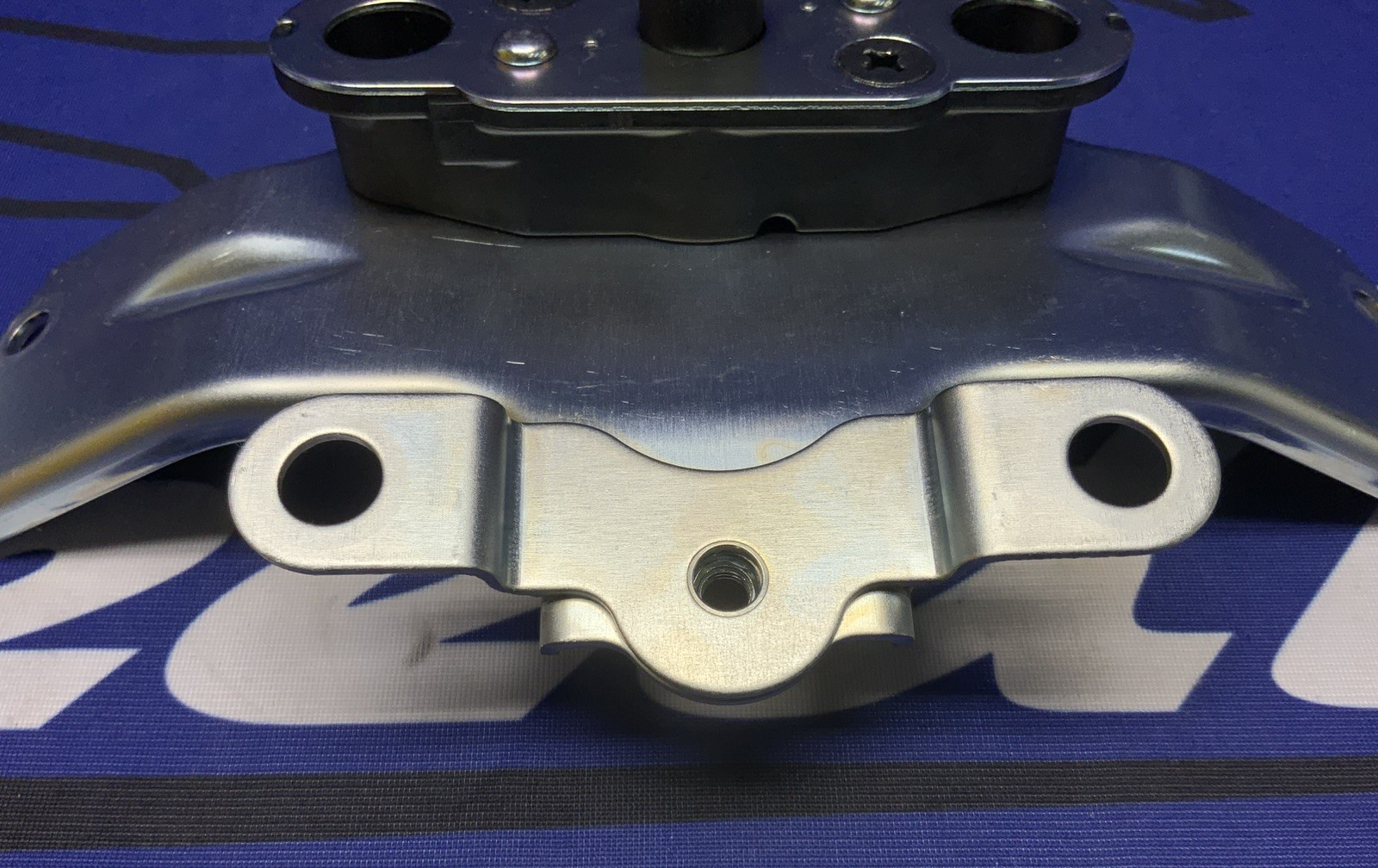 Suzuki Seat Support W/ Bracket GSX-8R/S 2023-2026 OEM 42720-25L00-1