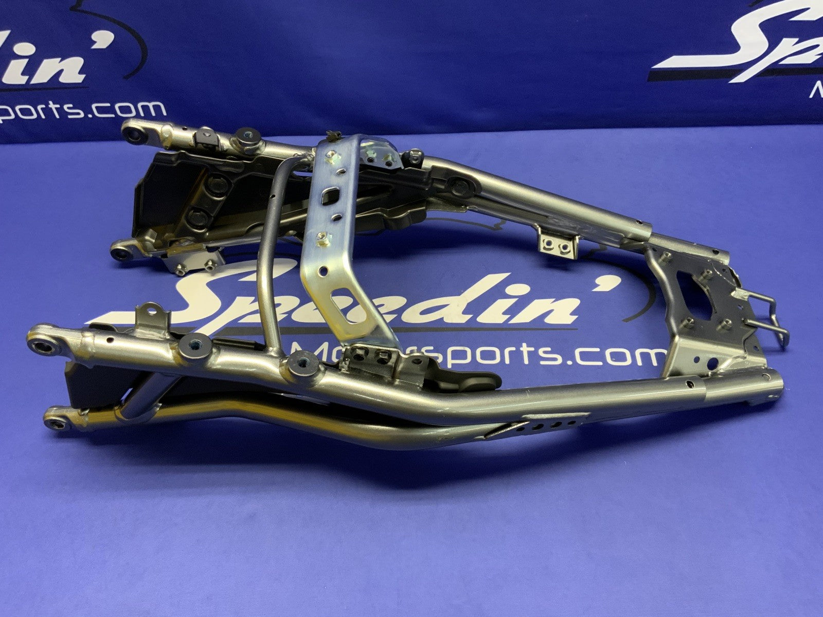Suzuki Subframe Gray GSX-8R 2023-2026 OEM 41200-25L00-QEB