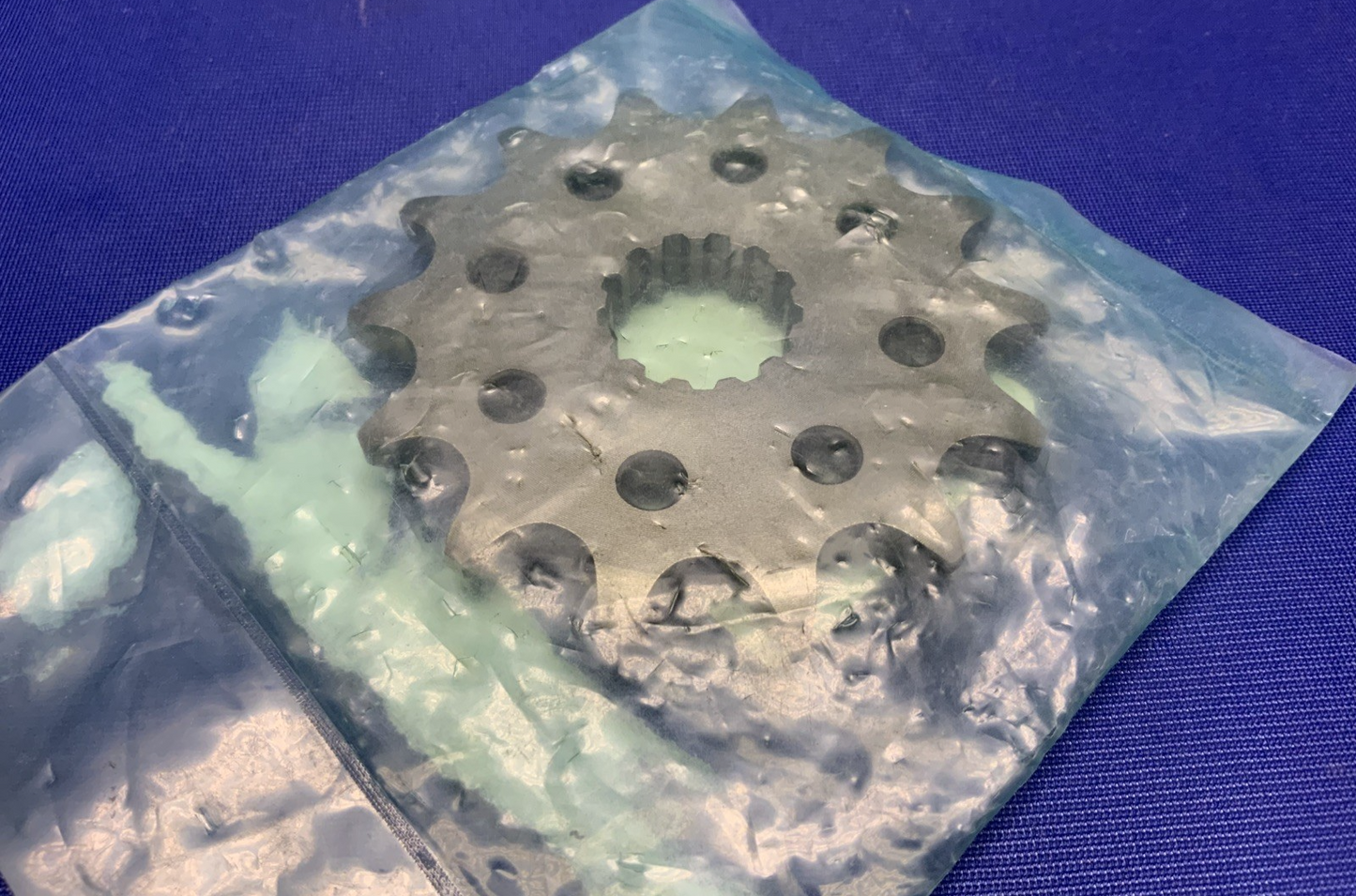 Suzuki Front Sprocket 14T DR Z400/Z400E 2000-2007 OEM 27511-47D10