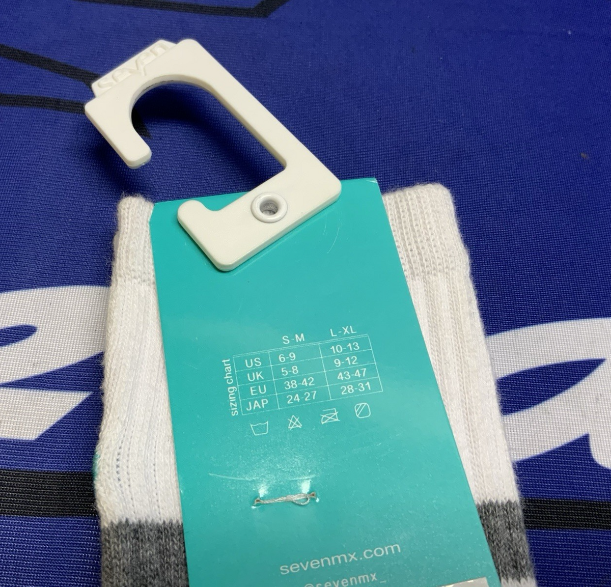 Seven MX Brand Crew Socks in White/Black S/M 1120001101