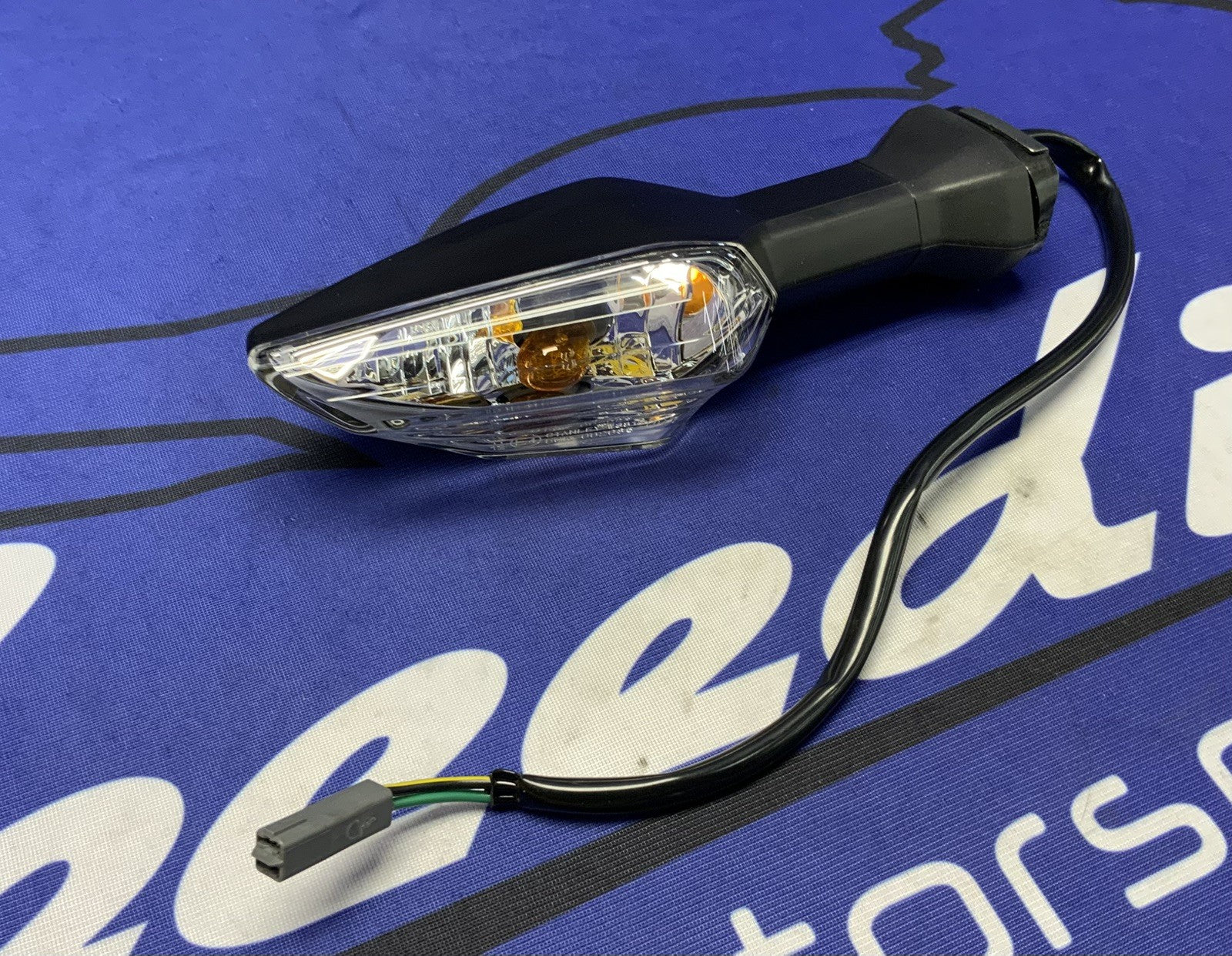 Kawasaki Right Rear Turn Signal Ninja 500 2024-2026 OEM 23037-0537