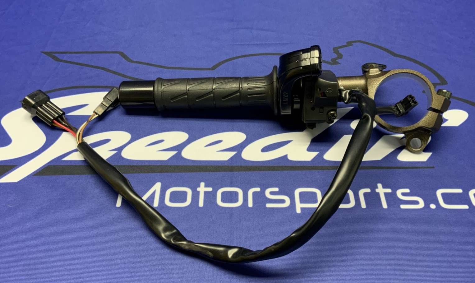 Kawasaki Right Handlebar W/ Switch Assembly ZX-6RR 2003-2006 OEM 46003-1591