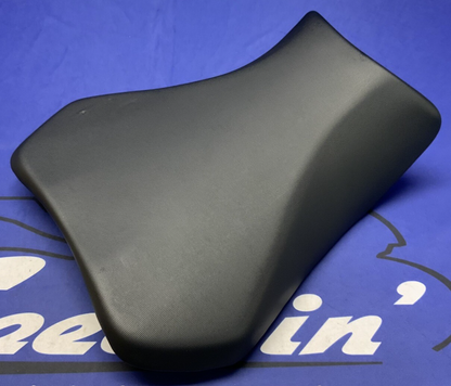 Suzuki Rider Seat GSXR 600/750 2011-2025 OEM 45100-14J11-DW2