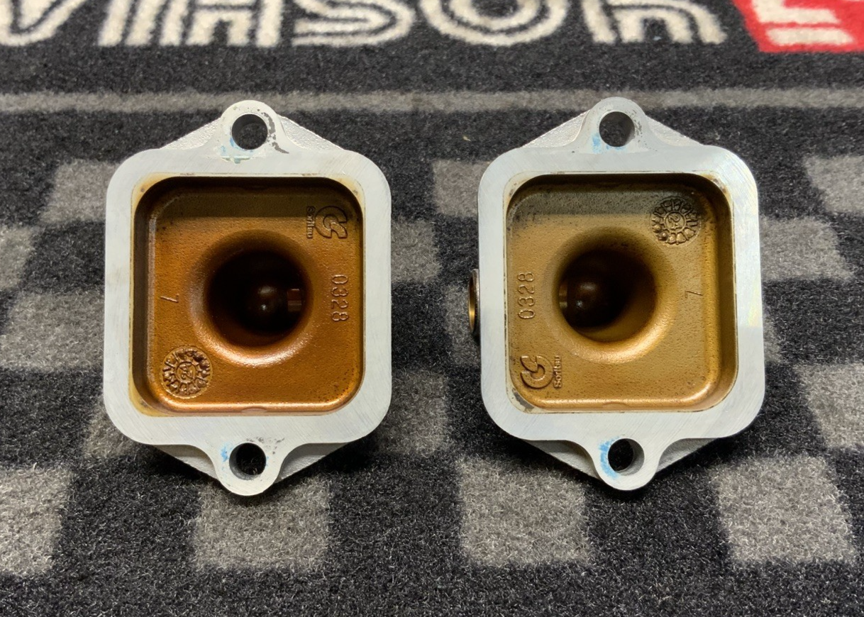 Kawasaki Cylinder Head Cover Caps ZX-6R 2012-2025 OEM 11065-0328