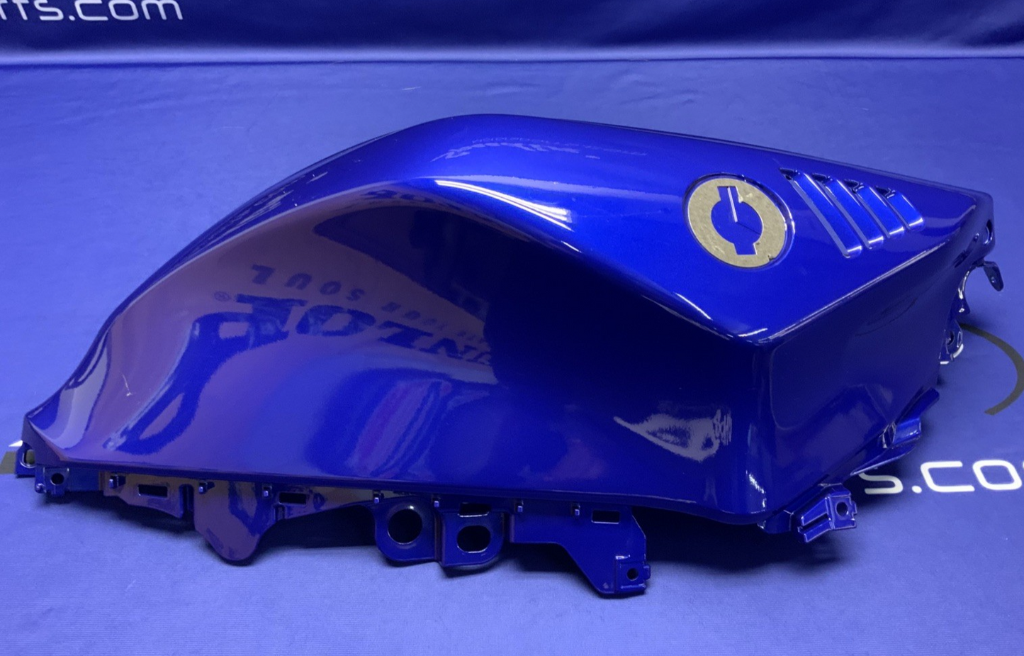 Yamaha Right Tank Fairing (Blue) YZF-R7 2022-2025 OEM BEB-24139-00-P0