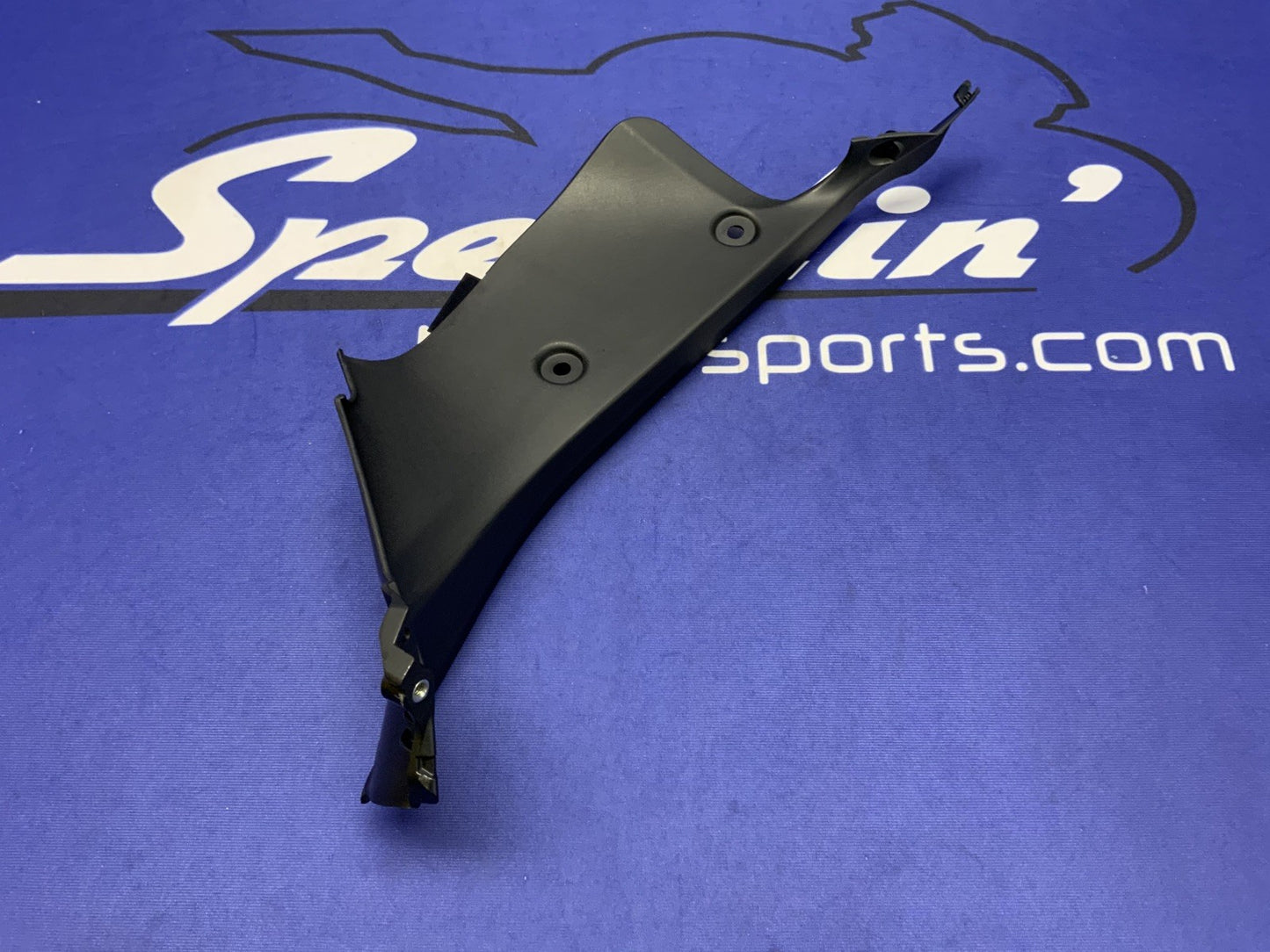 Ducati Right Body Cowl Cover Panigale V2 2020-2025 OEM 4601H641AA-1