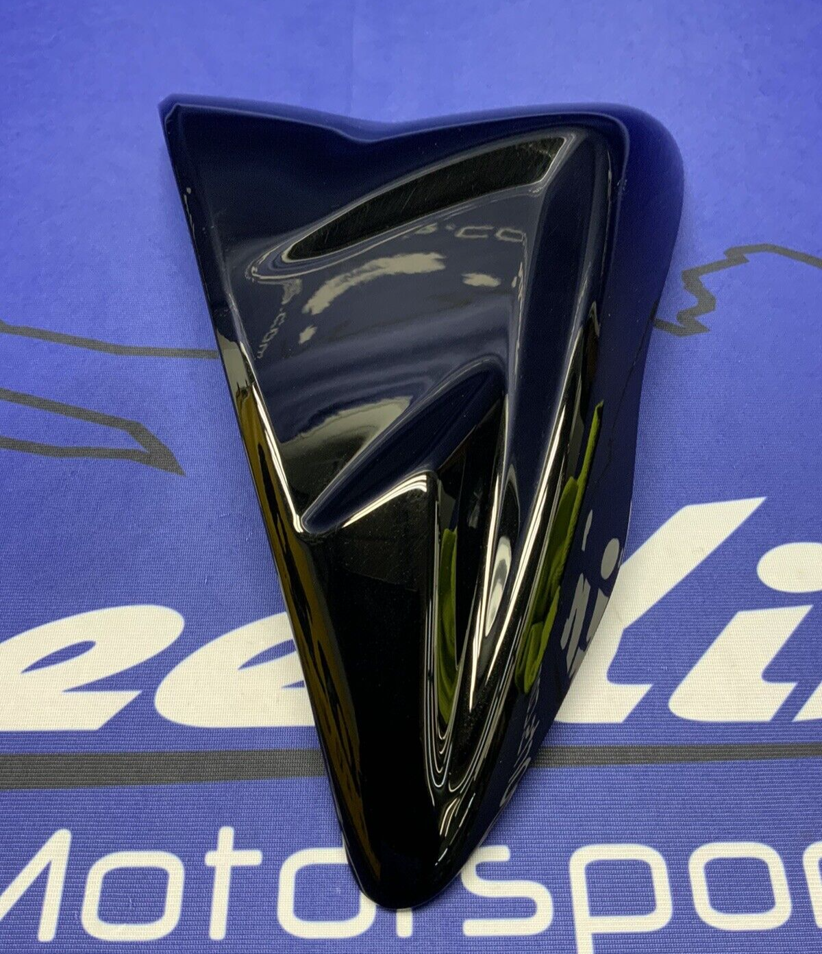 Suzuki Right (Black) Fuel Tank Cover GSXR600/750 2022,2023 OEM 44270-14J80-YKV